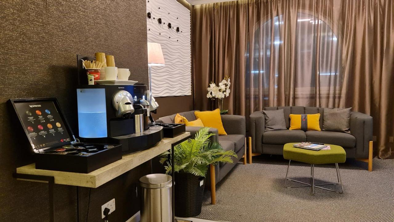Stay Metro Aparthotels Glasgow Bagian luar foto
